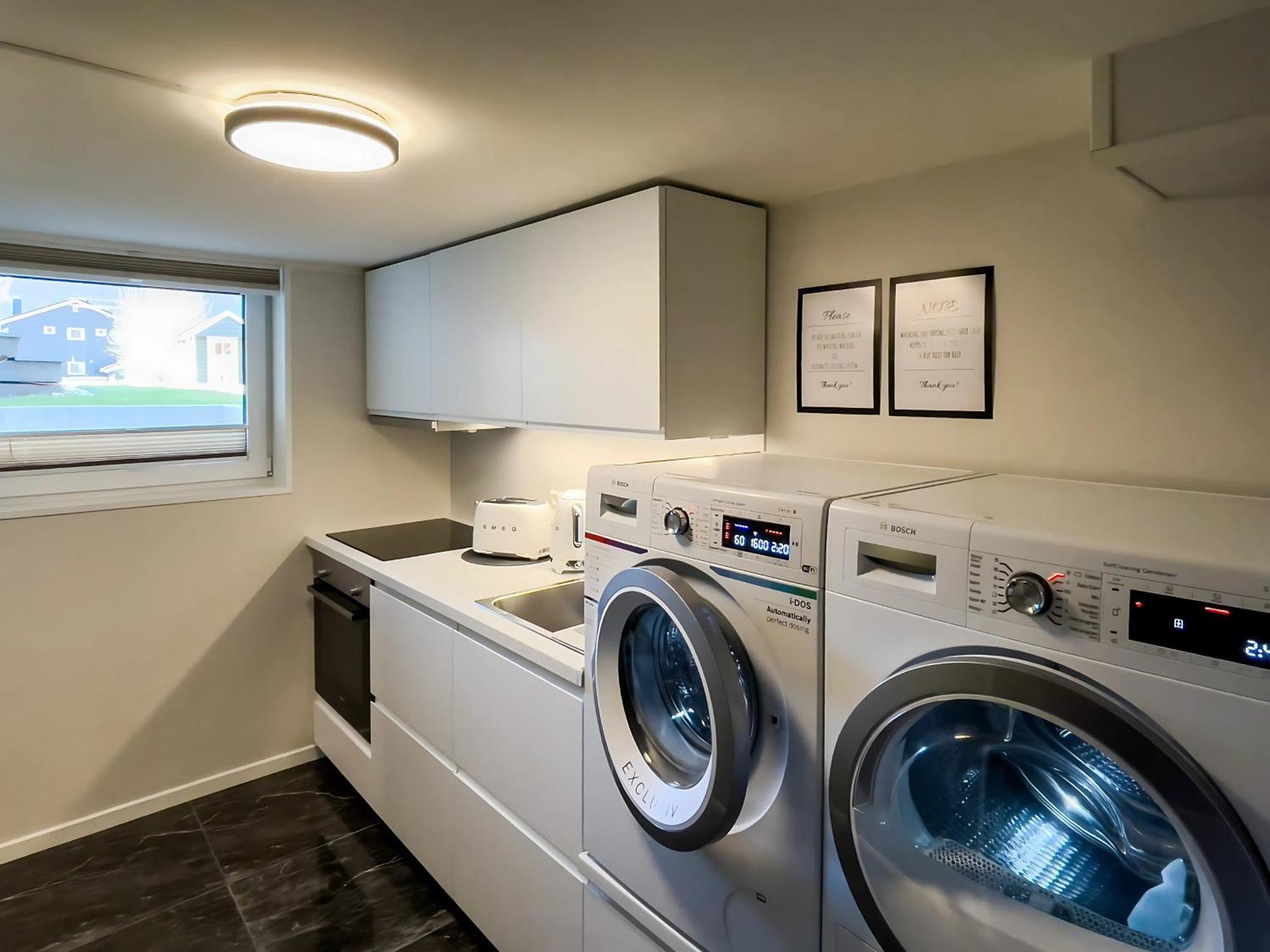 Andalsnes Underground Flat Apartment Exterior photo
